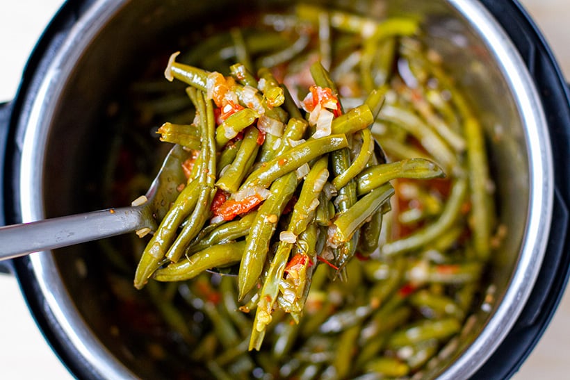INSTANT POT BRAISED GREEN BEANS