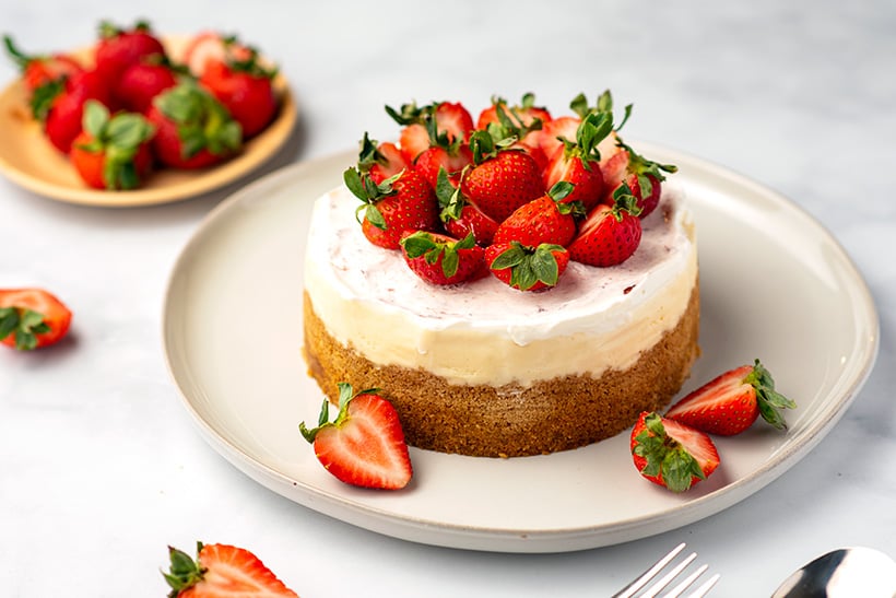 Vanilla Strawbery Cheesecake