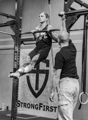 StrongFirst pullup chest to the bar