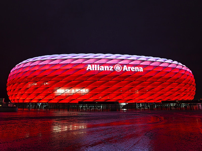 Bayern Munich team presentation now in sign-language