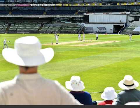 Warwickshire CCC will welcome fans back