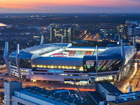 Dutch government gives green light for full capacity events