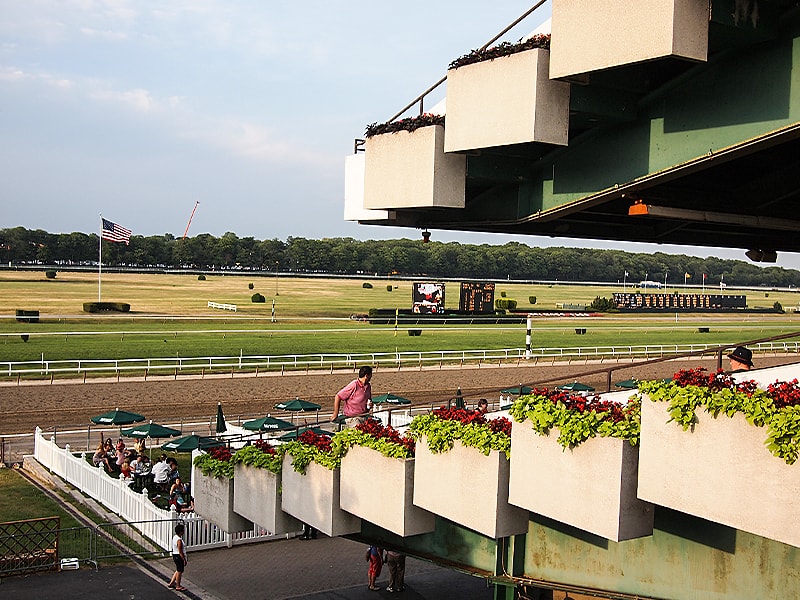 Belmont racetrack revamp loan secured