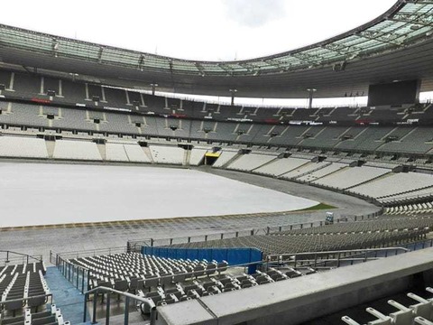 Stade de France back with fans