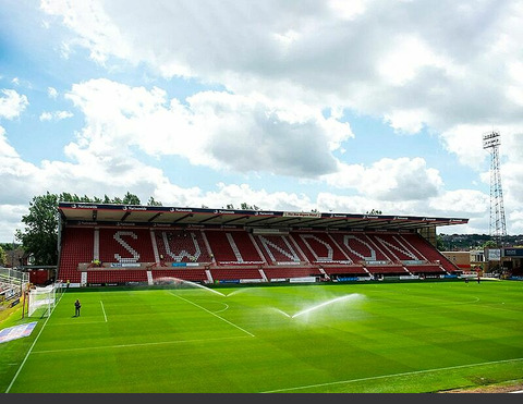 Swindon Town purchase County Ground