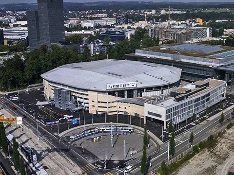 Switzerland Hallenstadion Zürich back with fans