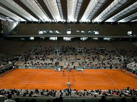 Roland Garros will host boxing fight