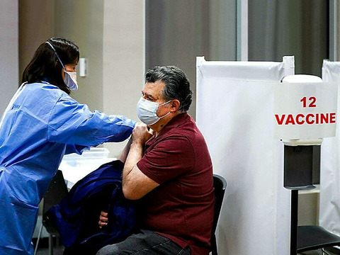 Yankee Stadium opens as vaccination site