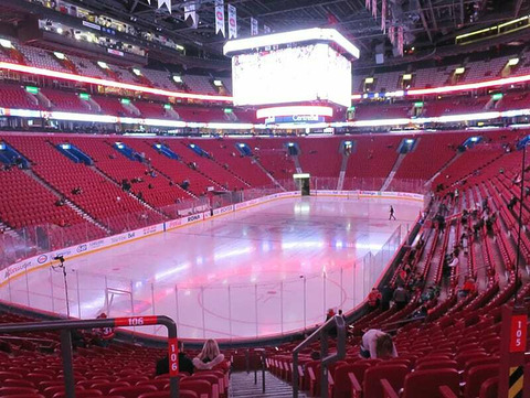Quebec venues back to full capacity