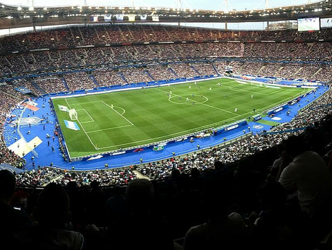 FIFA discussing taking over Stade de France