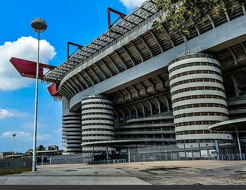 Italian Stadiums to be back at full capacity soon