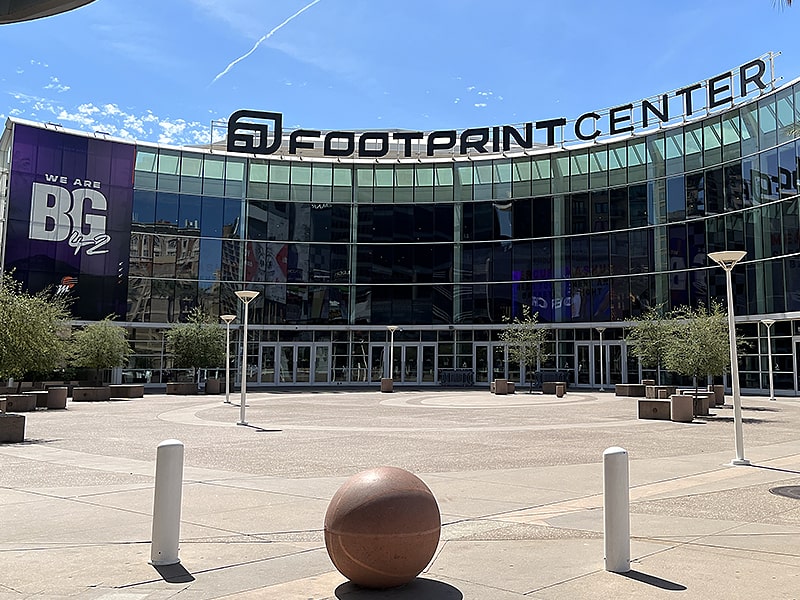 Phoenix Suns partners with Oak View Group