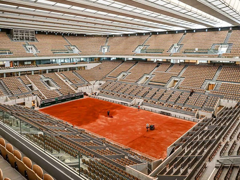 French Open limits fan attendance to 1000