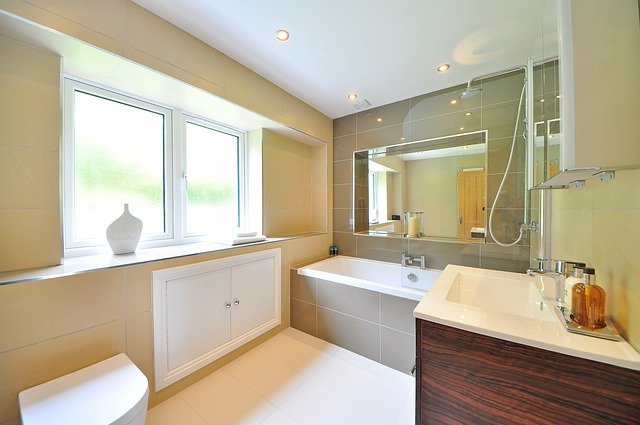 A photo of a bathroom