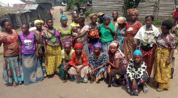 mahuge women group